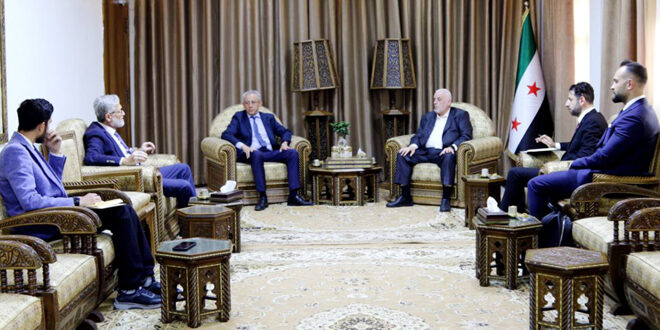 Awqaf Minister discusses ways to boost civil peace and religious dialogue with World Council of Churches delegation
