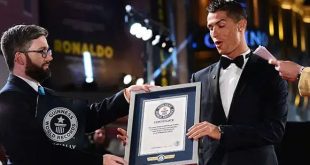 Cristiano-Ronaldo-logra-otro-récord-Guinness-al-convertirse-en-el-deportista-con-mayores-ingresos-anuales