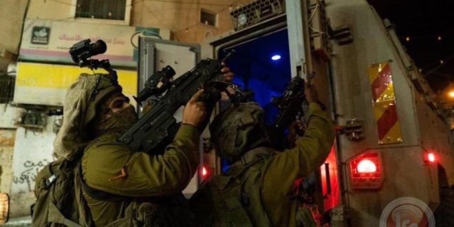 Militares israelíes hieren a un palestino y detienen a dos en Jericó