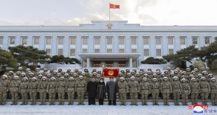 Líder norcoreano advierte que su país responderá con arma nuclear a cualquier agresión externa