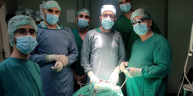عمل جراحی ظریف در بیمارستان الباسل طرطوس جان دختر 14 ساله را نجات داد