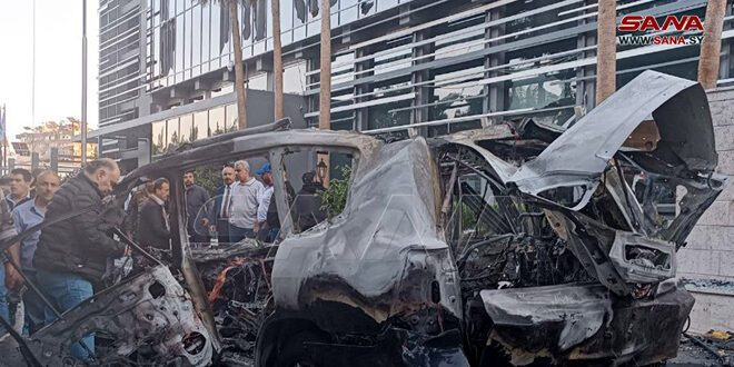 İsrail'in Şam'ın Mezze Mahallesinde Bir Aracı Hedef Alması Sonucu 2 Sivil Şehit Düştü